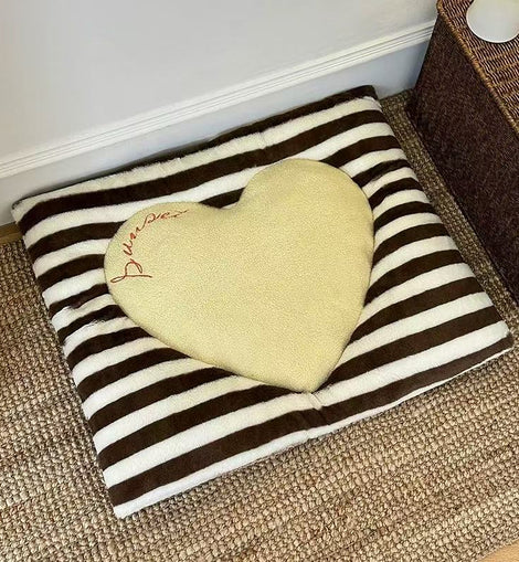 Fluffy Fleece Brown Striped Pet Bed