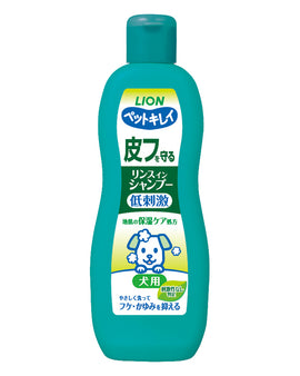 Rinse-in shampoo for dogs that protects pet clean skin